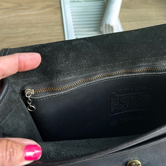 Vintage Coach Convertible Clutch bag. Black Leather. Made in the United … - Picture 5 of 16